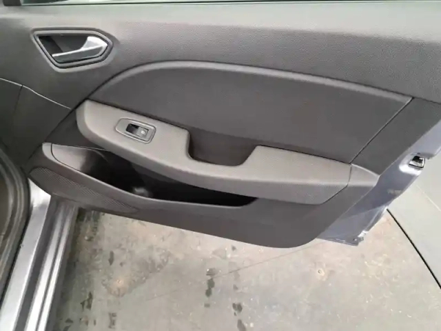 Renault Clio tce 90 — photo 106
