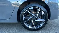 Peugeot 308 1.5 BlueHDi 130ch S&S Allure EAT8 — photo 20