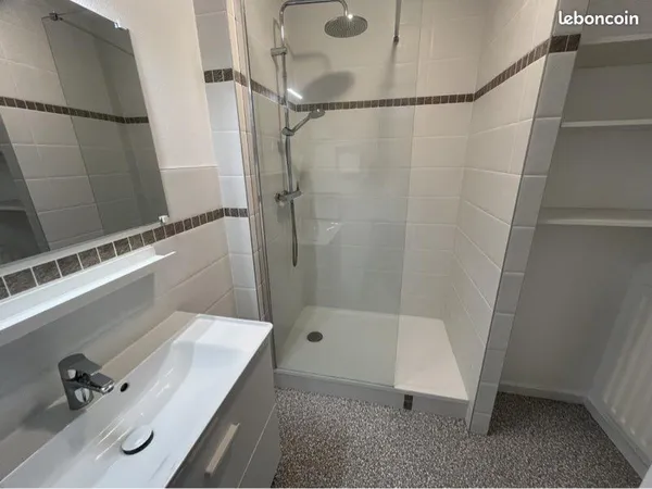 Appartement type 2 de 49 m²