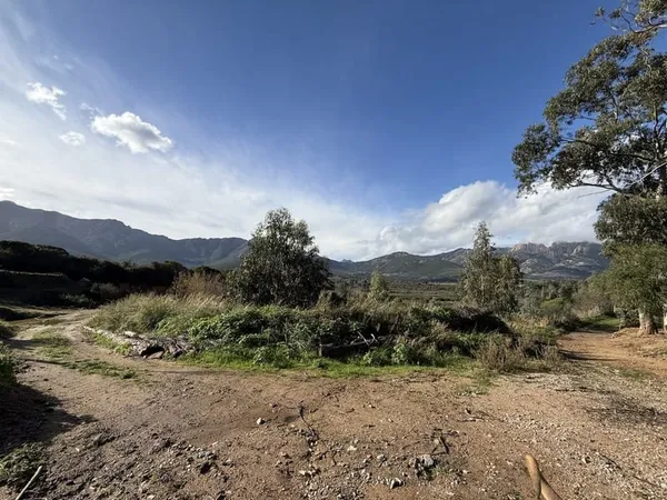 PARCELLE DE TERRAIN CONSTRUCTIBLE 2620 M2 VUE MER ET MONTAG