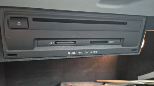 Audi A3 Berline 1.6 TDI 110 - Attraction – 2015 – 153772 km – Diesel – Boîte Manuelle — photo 2