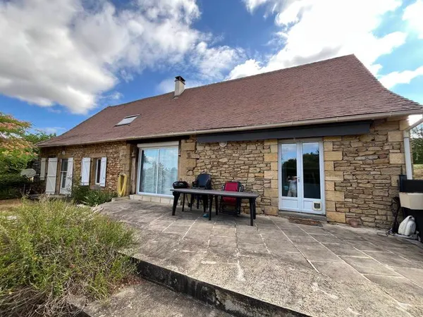 Maison 8 pièces 122 m²