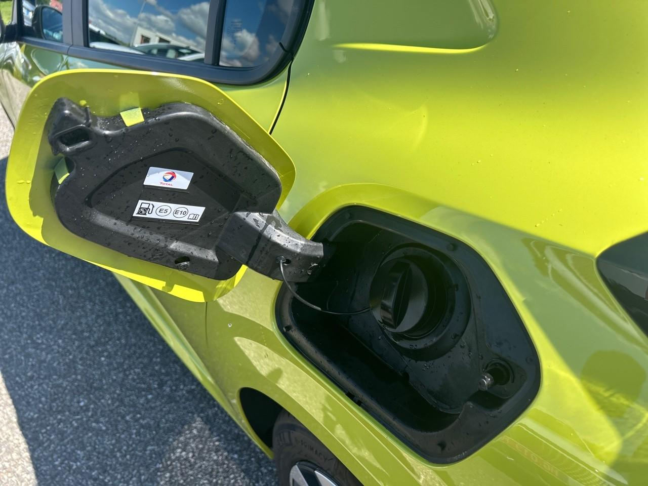 Peugeot 208 1.2 puretech 75ch s&s active — photo 12