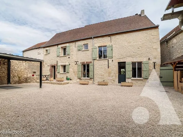 Maison 6 pièces 209 m²