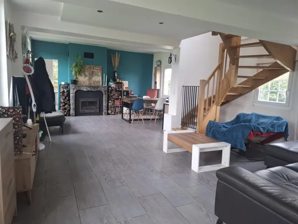 MAISON FAMILIALE 4 CHAMBRES À LE TRONQUAY