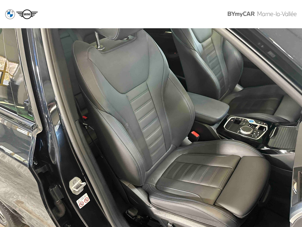 BMW iX3 M Sport 286 ch — photo 32