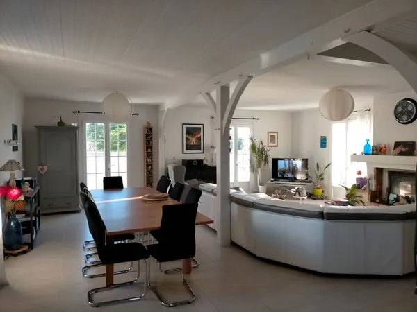 Maison de 175m2 à louer sur Bussac-sur-Charente