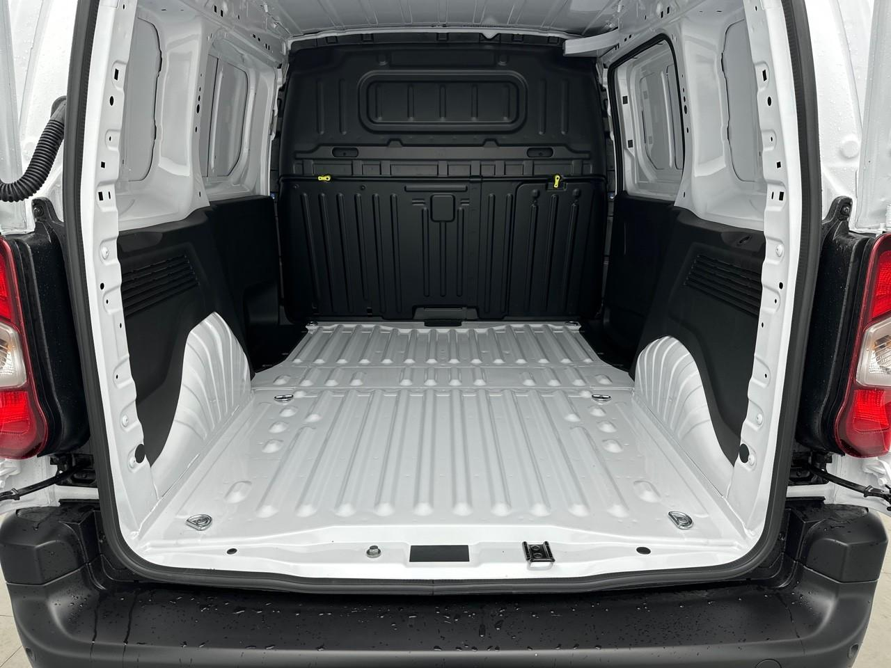 Citroën Berlingo van m diesel 100 ch manuelle — photo 6