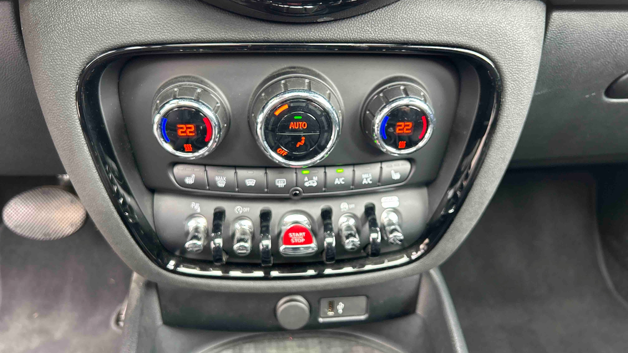 Mini Clubman Cooper 136 ch DKG7 — photo 17