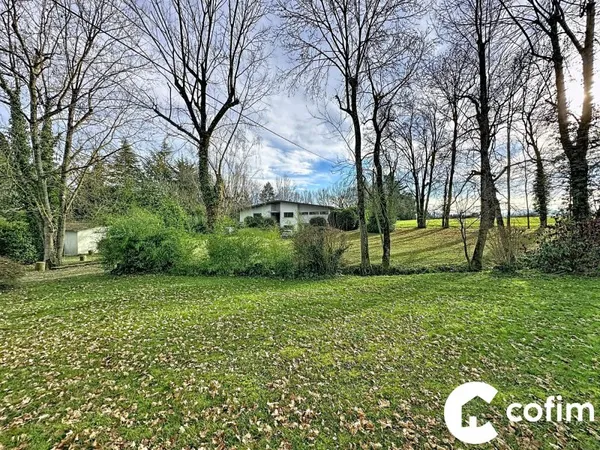 Maison d'architecte - 180 m2 de plain-pied - Trie sur Baïse