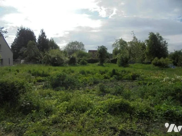 Terrain constructible 1700 m²