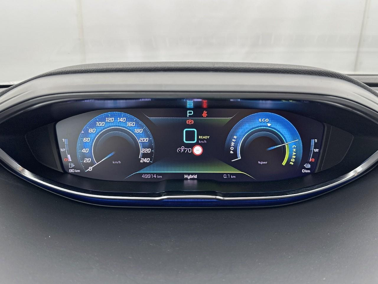 Peugeot 3008 hybrid 225 e-eat8 allure pack — photo 22