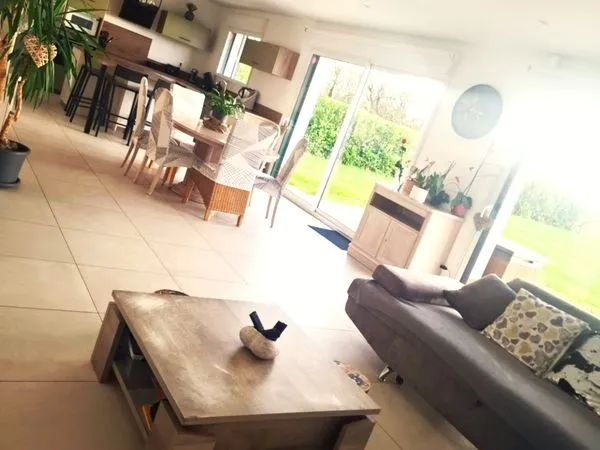 Pavillon 7 pièces 136 m²