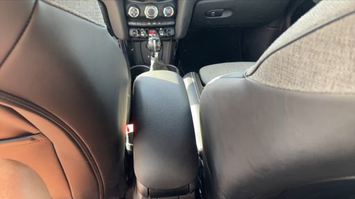 Mini Mini Cabriolet 1.5 ONE 102 - Heddon Street – 2018 – 45091 km – Essence – Boîte Manuelle — photo 7