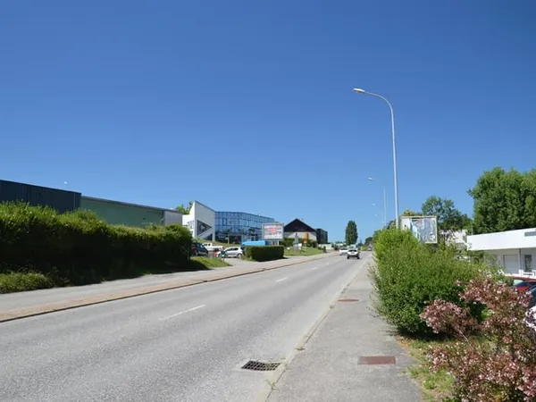 Local d’activité et entrepôt Location Annecy  550m² 5000€