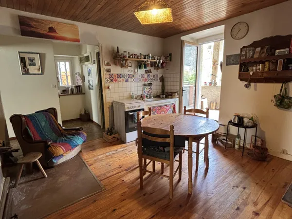 Appartement 6 pièces 90 m²