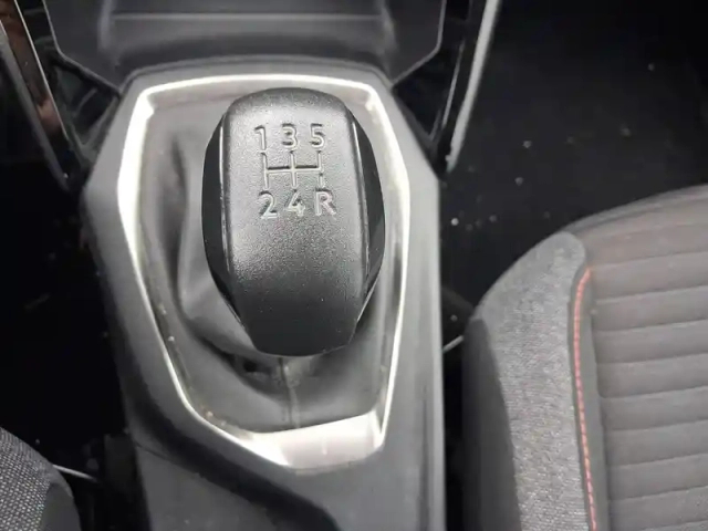 Peugeot 208 puretech 75 s&amp;s bvm5 — photo 53