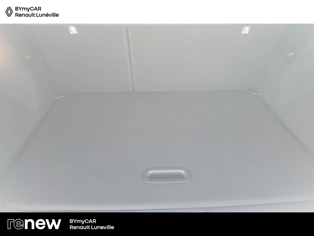 Renault Captur TCe 140 EDC - 21B — photo 13
