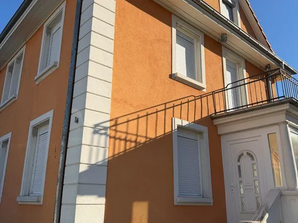 MAISON FRAÎCHEMENT RÉNOVÉE - 112 m² - 4 CHAMBRES - GARAGE