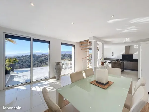 Villa 7 pièces 175 m²