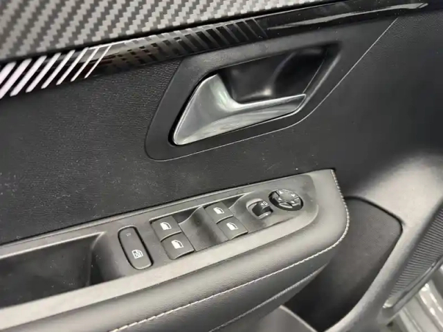 Peugeot 208 100 s&amp;s bvm6 — photo 24