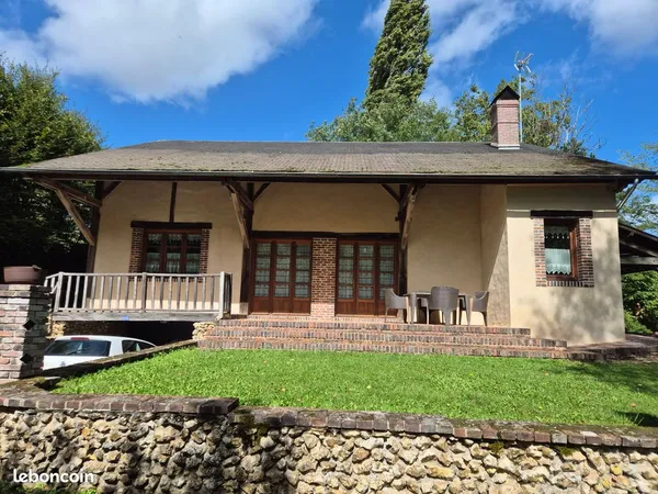 Maison individuelle en campagne bourguignonne