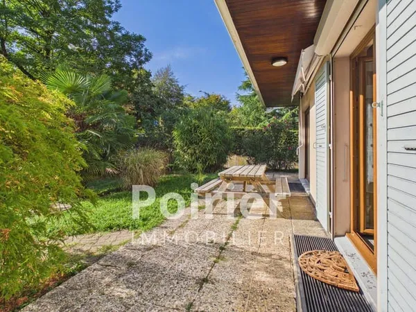 Maison de plain-pied 4 pièces 94 m²