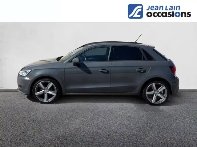 Audi A1 sportback 1.0 tfsi ultra 95 — photo 8