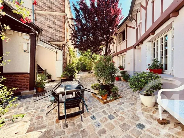 Appartement 4 pièces 81 m²