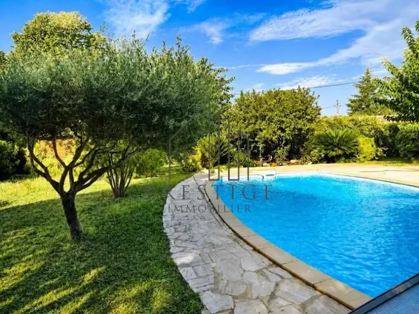 Maison 4 pièces 154 m²