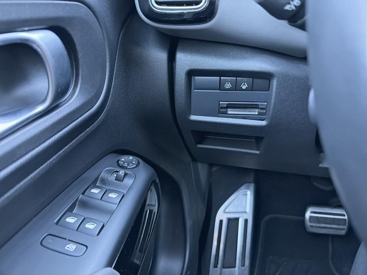 Citroën C5 Aircross bluehdi 130ch s&s shine pack eat8 e6.d — photo 18