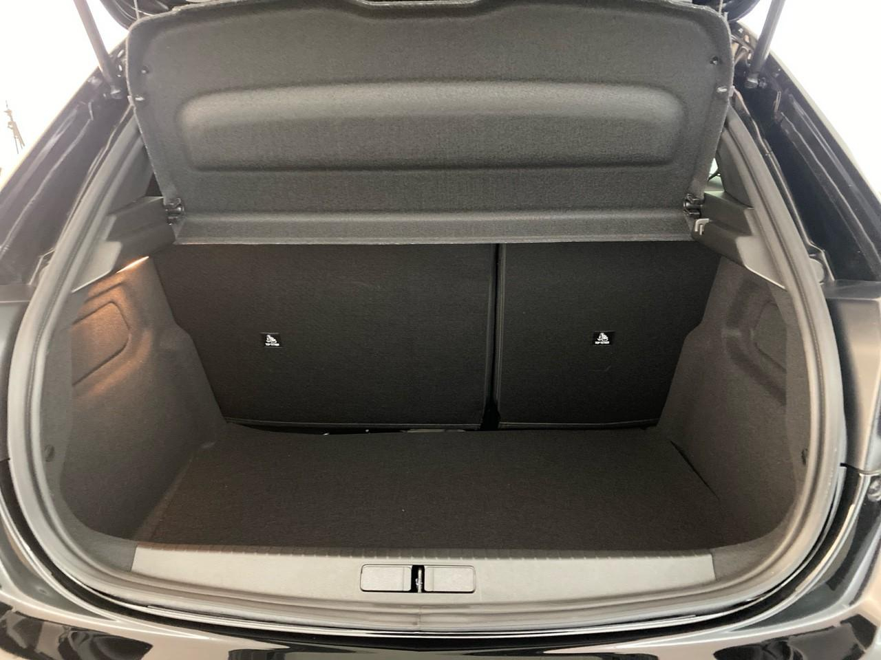 Peugeot 208 hybrid 110 e-dcs6 allure — photo 6