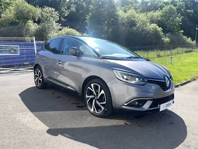 Renault Scenic tce 140 fap — photo 7