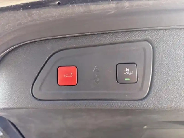 Citroën C5 Aircross bluehdi 180ch s&amp;s shine eat8 — photo 13