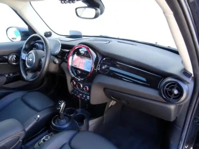 Mini Mini 5 portes cooper 136ch edition premium plus bva7 — photo 6
