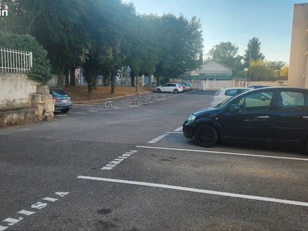 Place de Parking - Les Arceaux