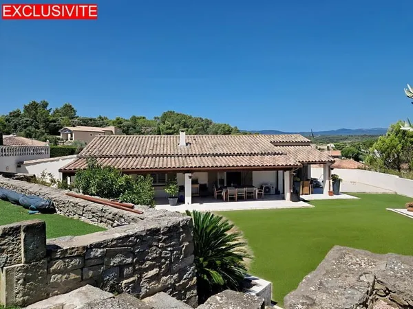 Villa avec piscine, dépendance et vue panoramique - Proche Caunes-Minervois