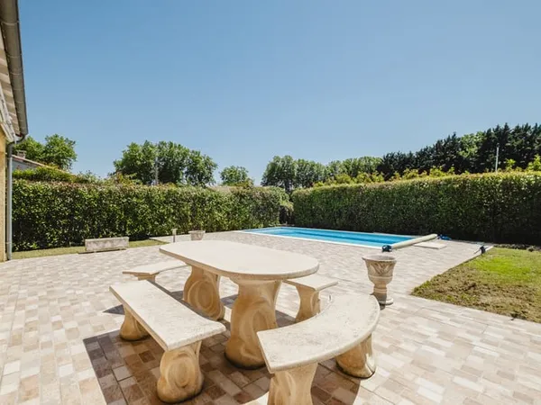 Maison 5 pièces avec jardin