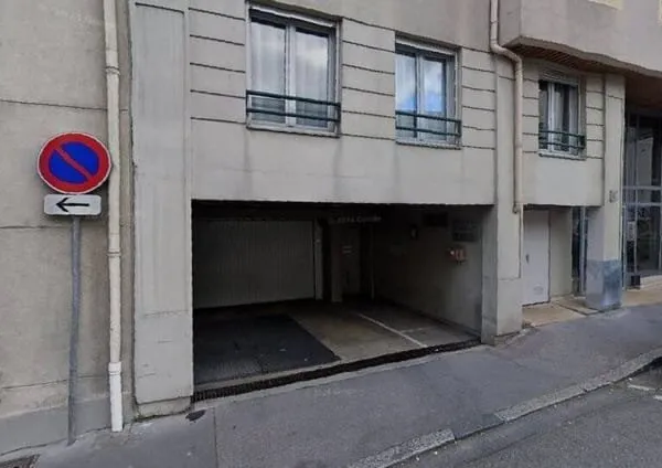 Stationnement Vente Caluire-et-Cuire   120€