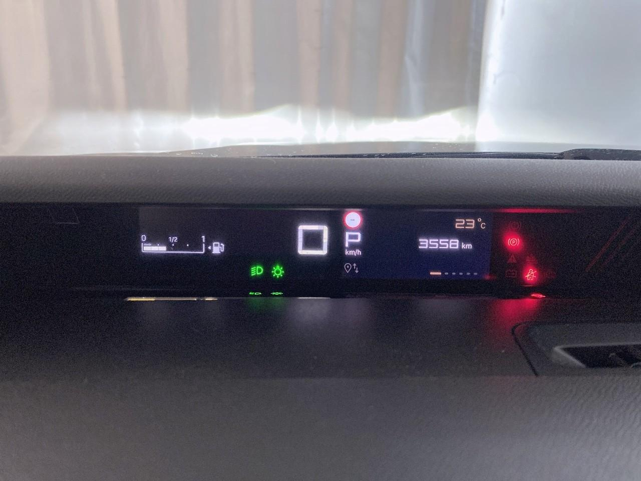 Citroën C3 Aircross hybride 145 ch aut max — photo 13