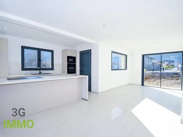 Maison 1 pièce 109 m²