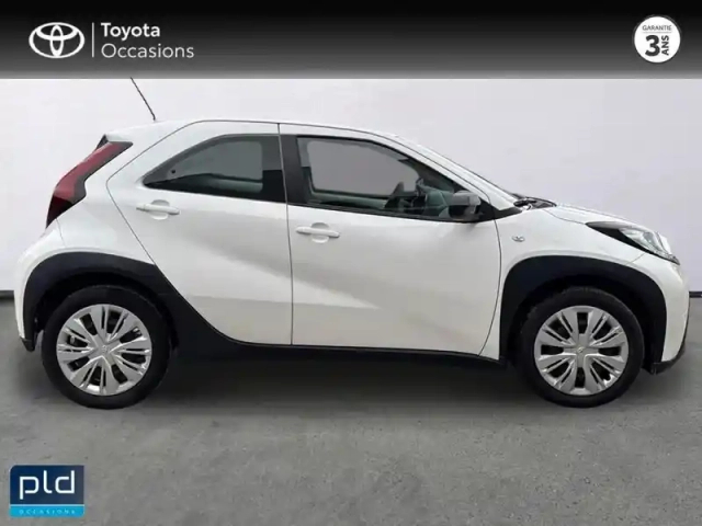 Toyota Aygo X 1.0 vvt-i 72ch dynamic — photo 4