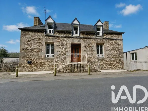 Maison 8 pièces 207 m²