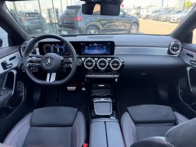 Mercedes Cla 250 e hybrid eq coupé amg — photo 31