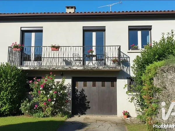 Maison 9 pièces 148 m²