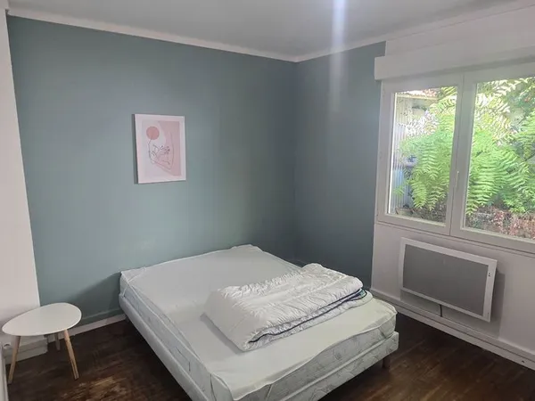 🏡 Chambre meublée en colocation - Centre Angoulême / Victor Hugo - 370 charges comprises