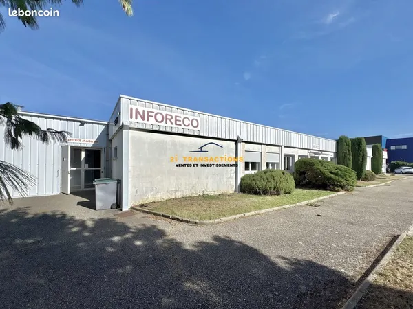 Local commercial 478 m² Saint-Chamond