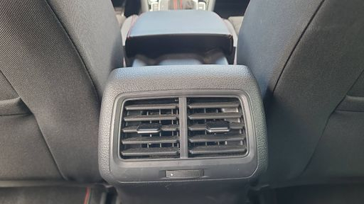 Volkswagen Golf GTI 2.0 TFSI 290 DSG7 - Tcr – 2019 – 72400 km – Essence – Boîte Automatique — photo 8