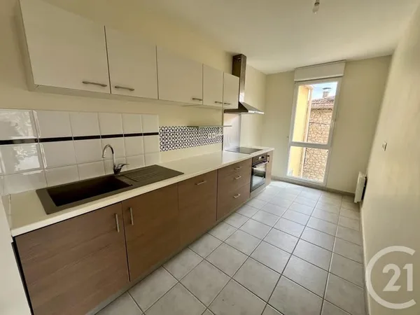 Appartement 4 pièces 96 m²