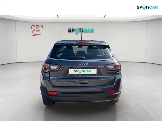 Jeep Compass 1.3 turbo t4 190ch phev 4xe altitude at6 eawd — photo 4